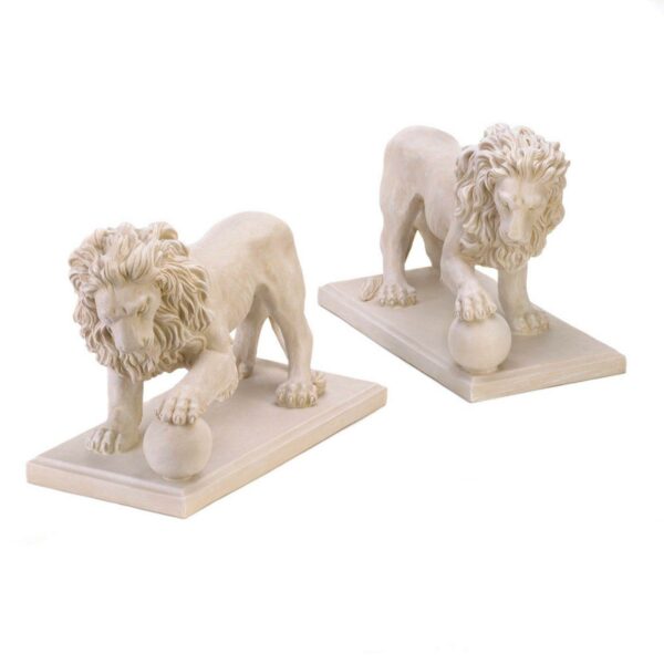 Lion Paw On Bouncing Ball Statue Set